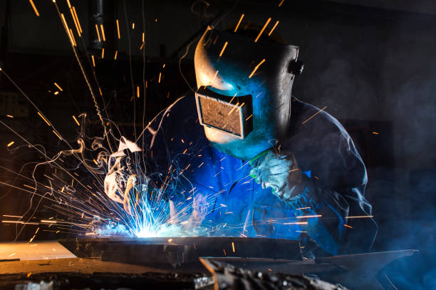 Affordable Welder Services in Weatherby Lake, MO