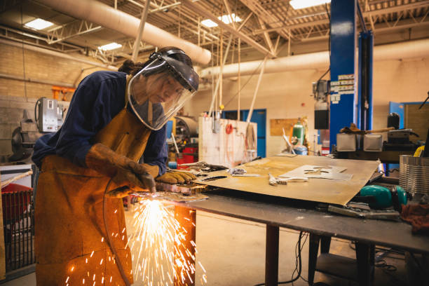Best Marine and Shipbuilding Welding in Weatherby Lake, MO