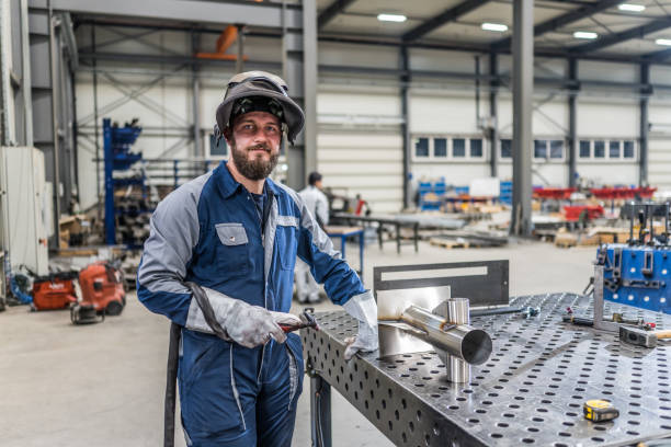 Best Structural Steel Welding in Weatherby Lake, MO
